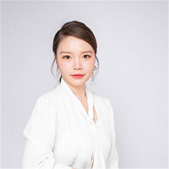 杨成芳.jpg