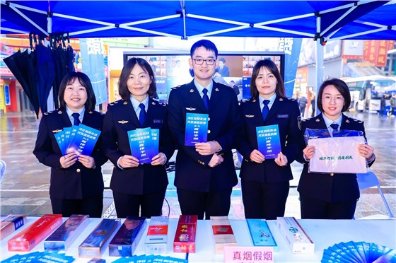3-湖南省3·15主题宣传活动暨食安封签推广启动式 (2).JPG