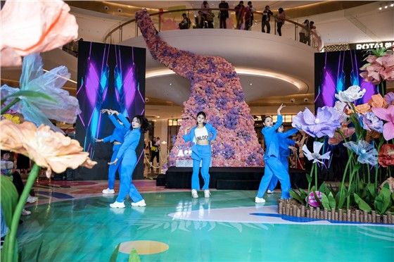 3步步高星城天地2024春夏时装发布会 (3).jpg