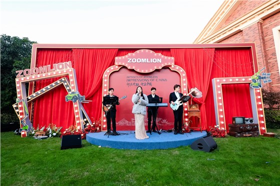 2“印迹中联 印象中国”中联重科智能高机绿色探索中国行 (4).JPG