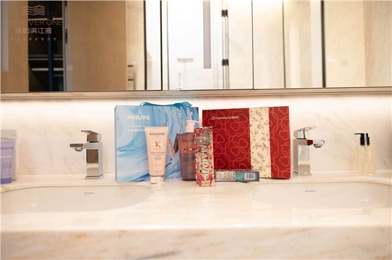 2润和滨江湾T2栋交付活动 (2).jpg