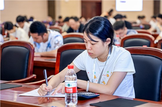 2湖南省第六届粮食行业职业技能竞赛 (5).jpg