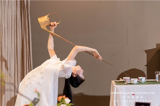 2华为尊界S800时尚品鉴会活动 (7).jpg