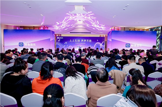 9M6A7022.jpg~tplv-9lv23dm2t1-resize-animforce-v1_1600_3000_gif.jpg