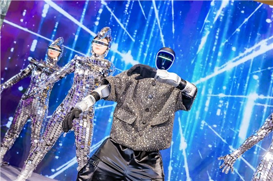 SLL5554.jpg~tplv-9lv23dm2t1-resize-animforce-v1_1600_3000_gif.jpg