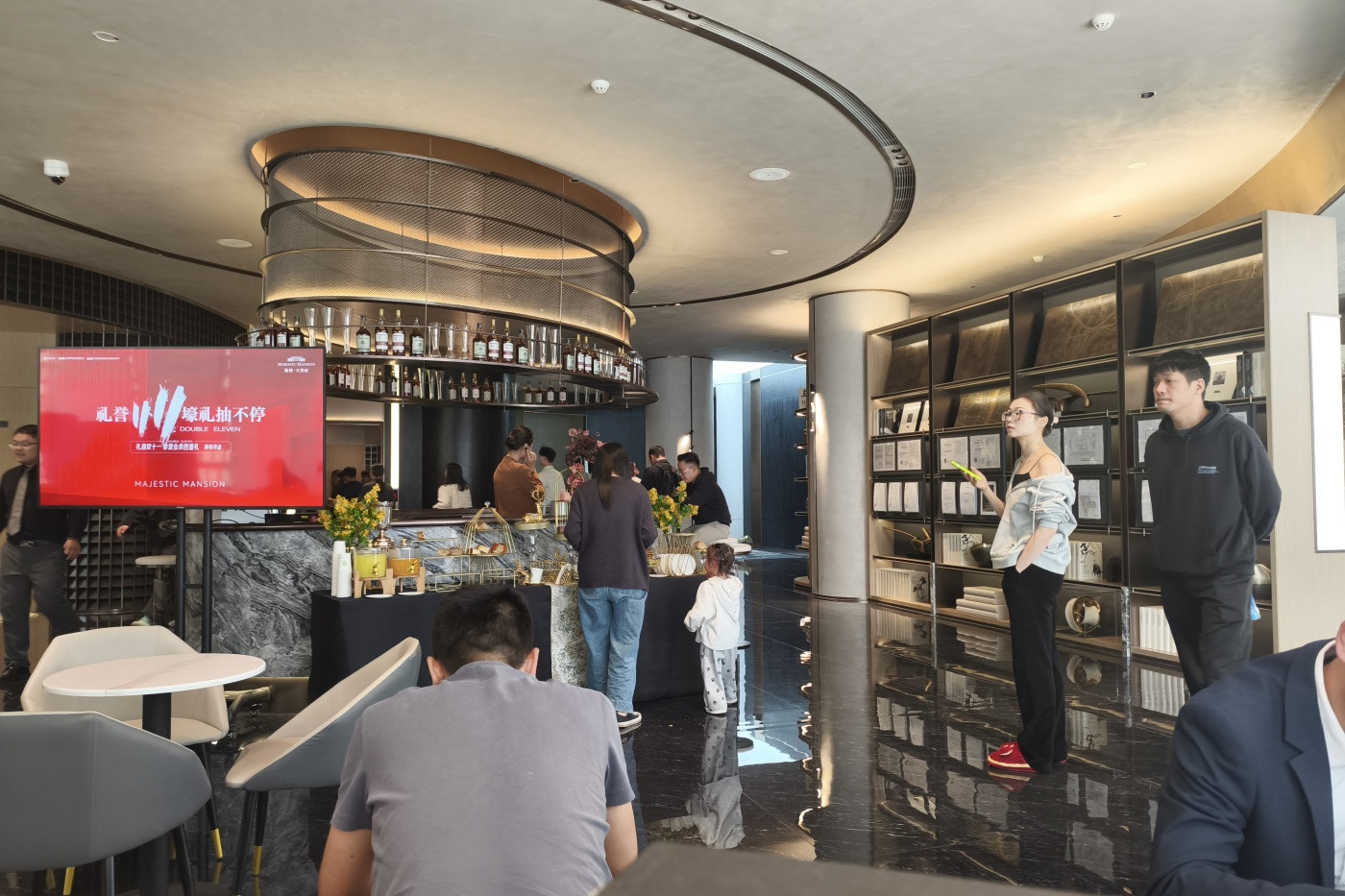 能建天誉府周末暖场活动 (4).jpg