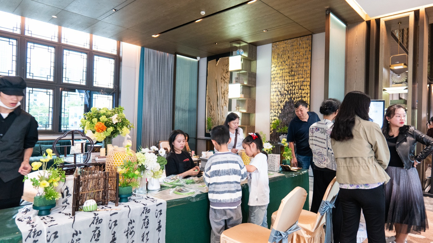 郴州中铁岭南府5月-6月圈层活动1 (4).jpg