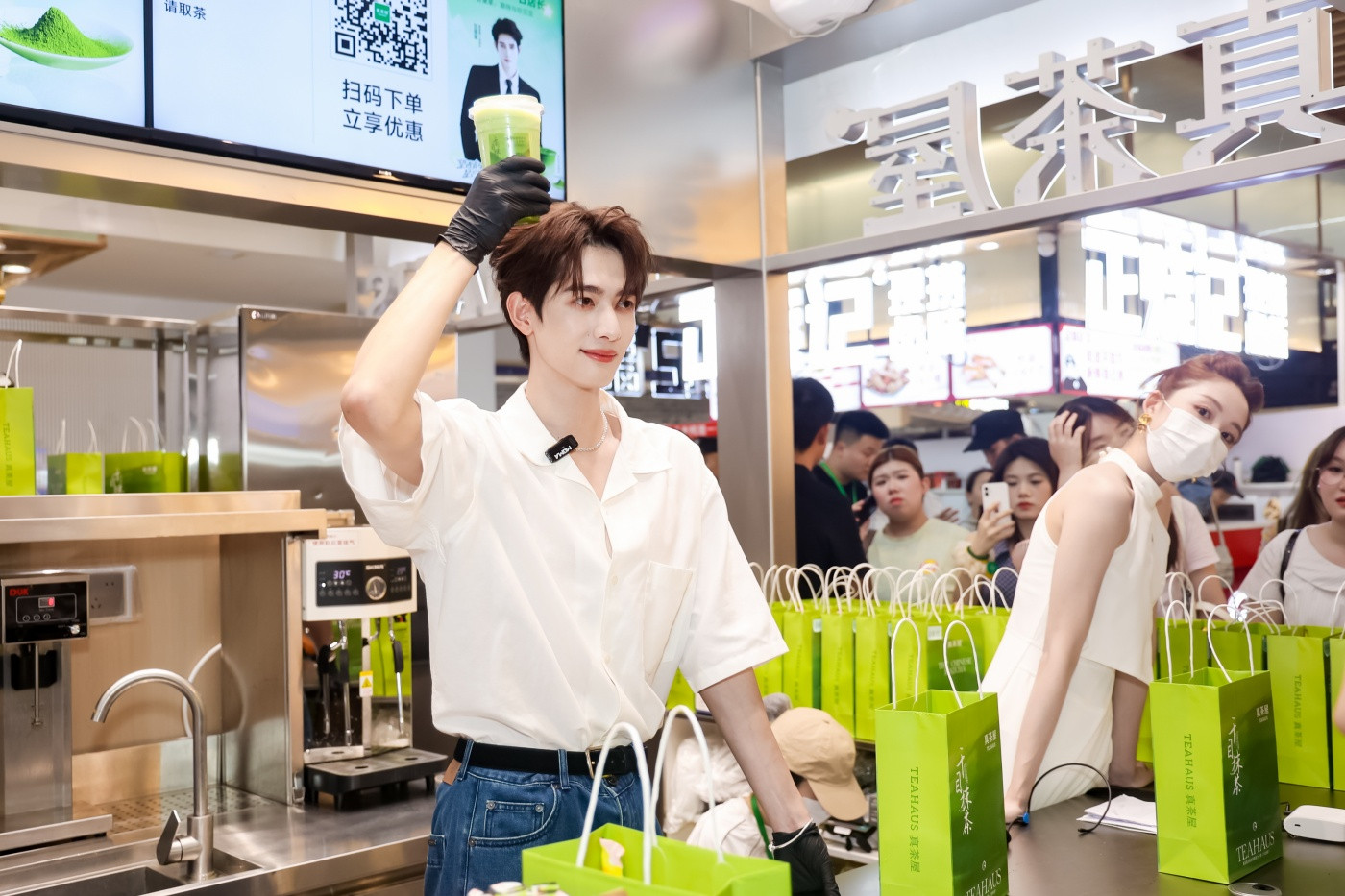 2真茶屋明星见面会活动 (9).jpg